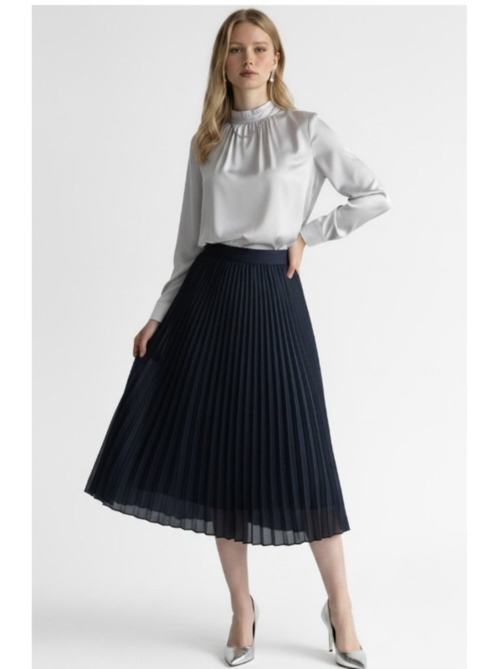 Quince Pleated Chiffon High-Rise Midi Skirt Black NWT Size XS